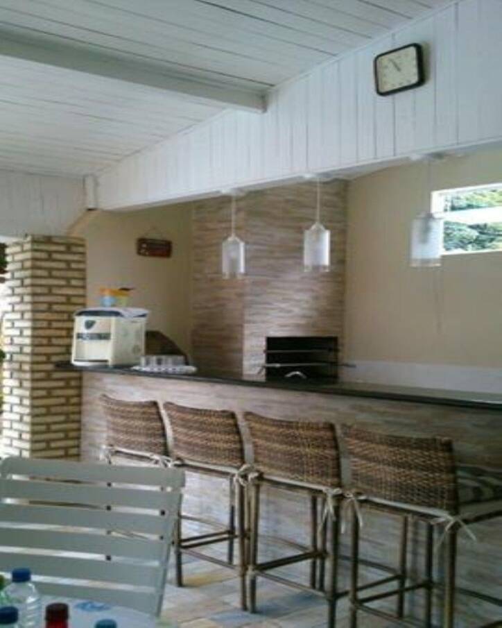 Casa à venda com 6 quartos, 400m² - Foto 4