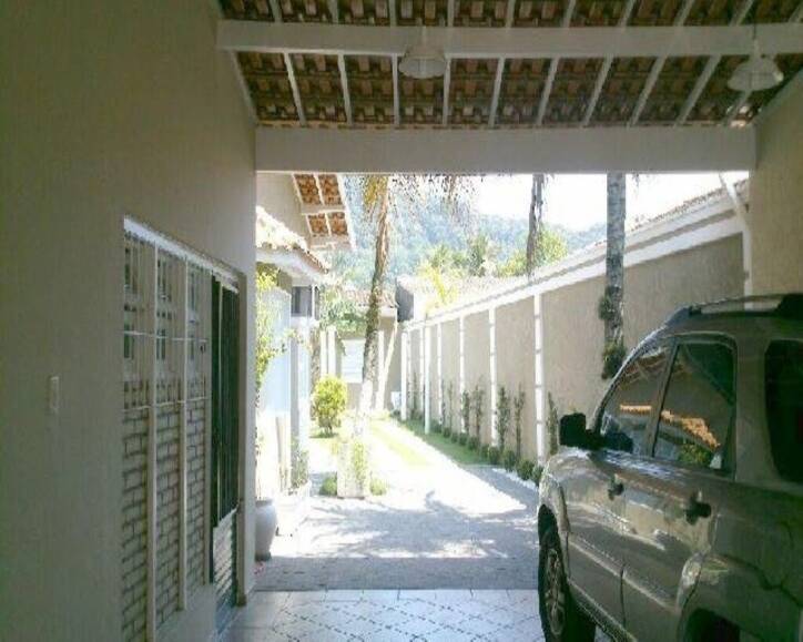 Casa à venda com 6 quartos, 400m² - Foto 22