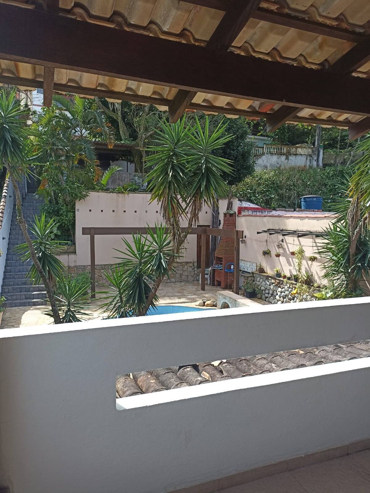 Sobrado a venda com piscina Guarujá SP