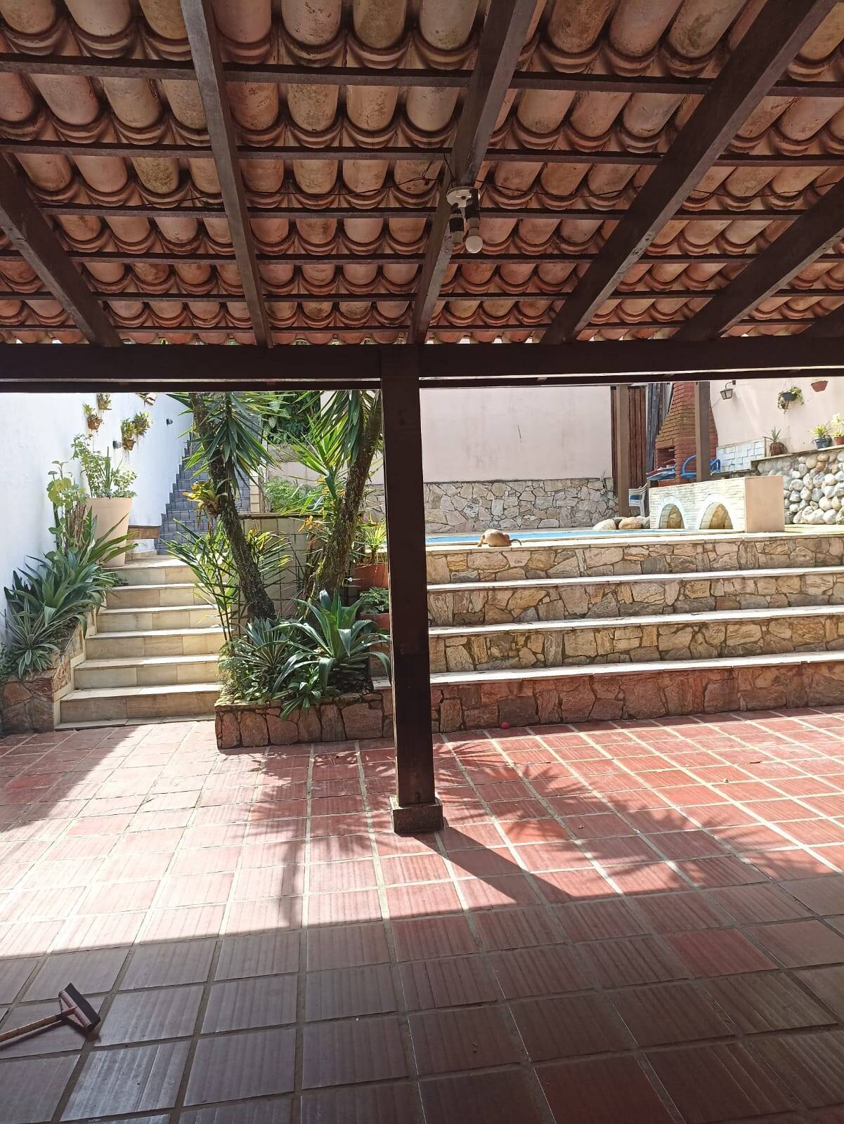 Sobrado a venda com piscina Guarujá SP