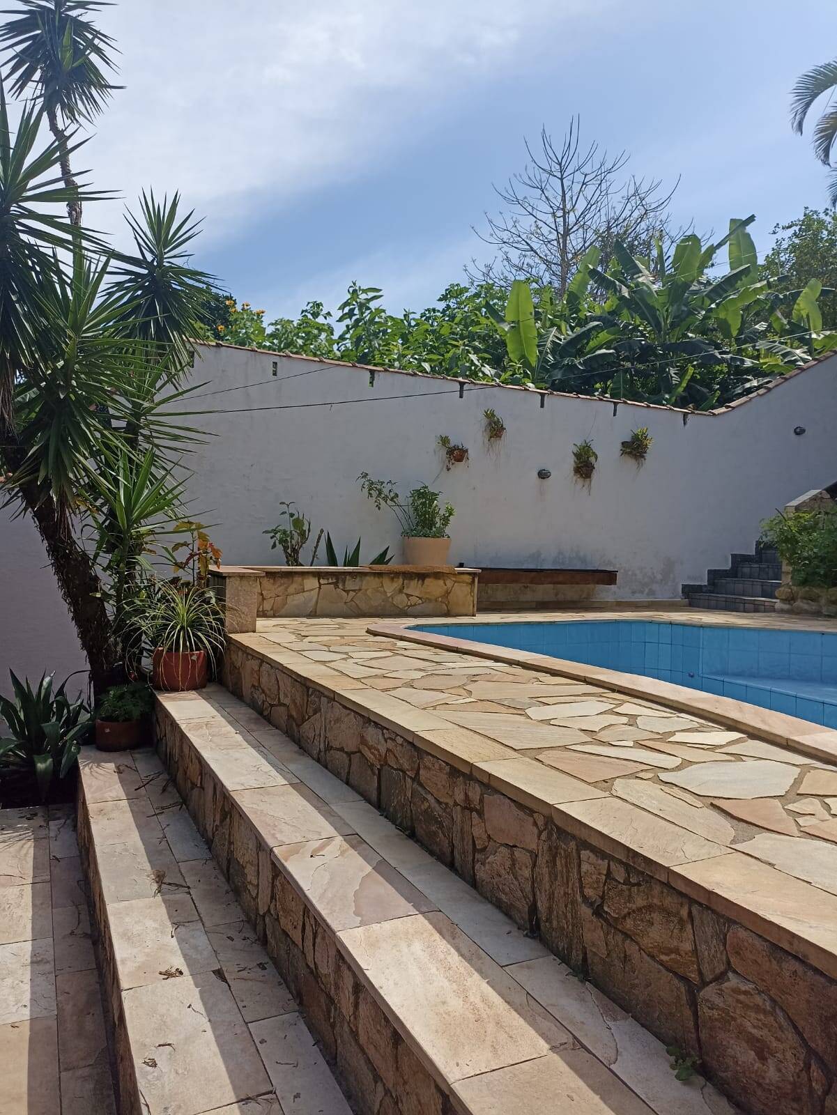 Sobrado a venda com piscina Guarujá SP