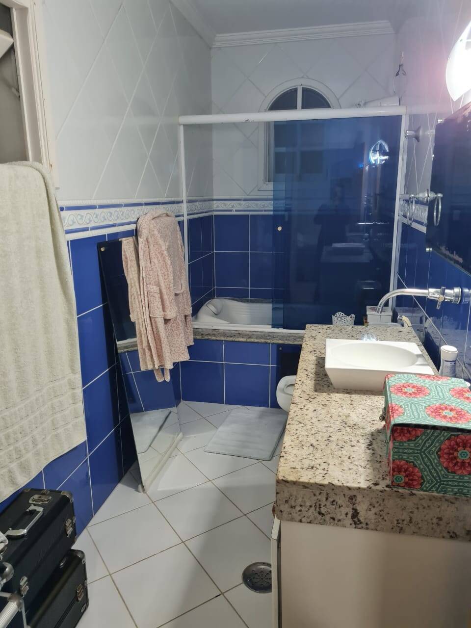 Casa à venda e aluguel com 3 quartos, 200m² - Foto 6