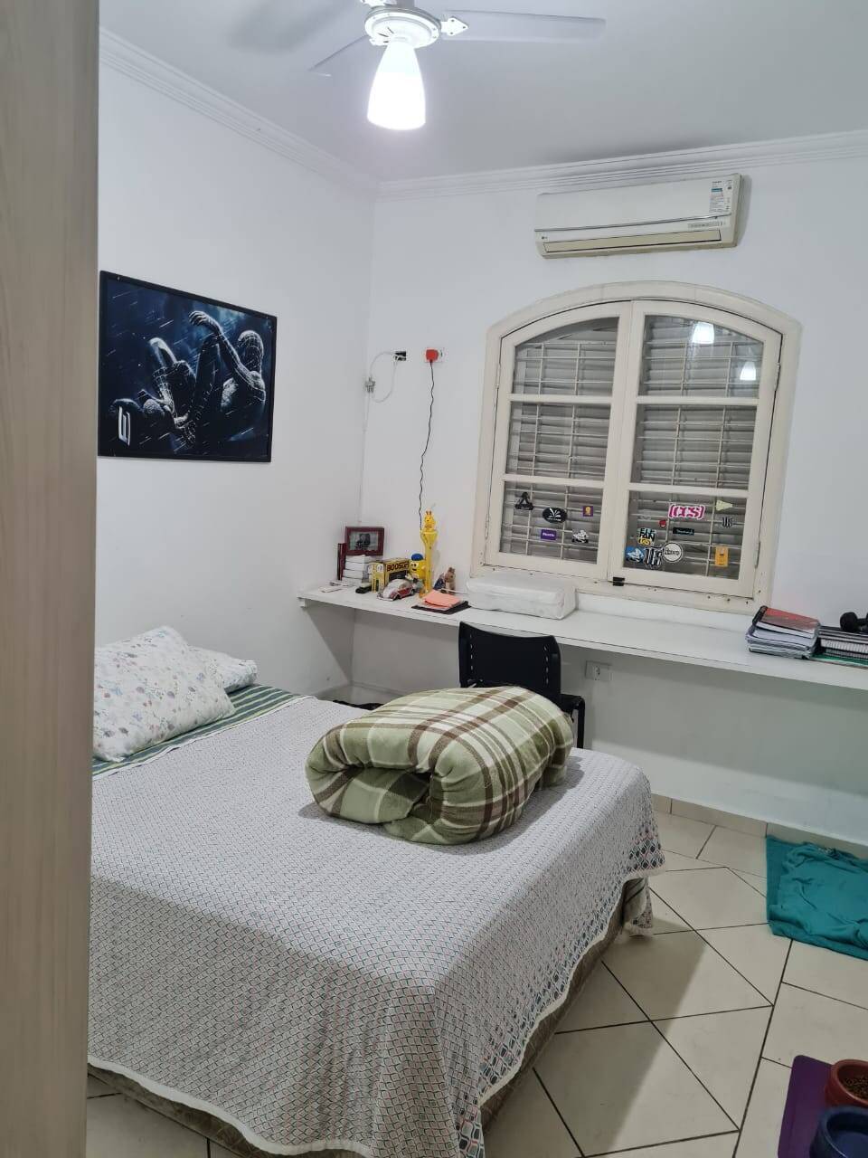 Casa à venda e aluguel com 3 quartos, 200m² - Foto 18