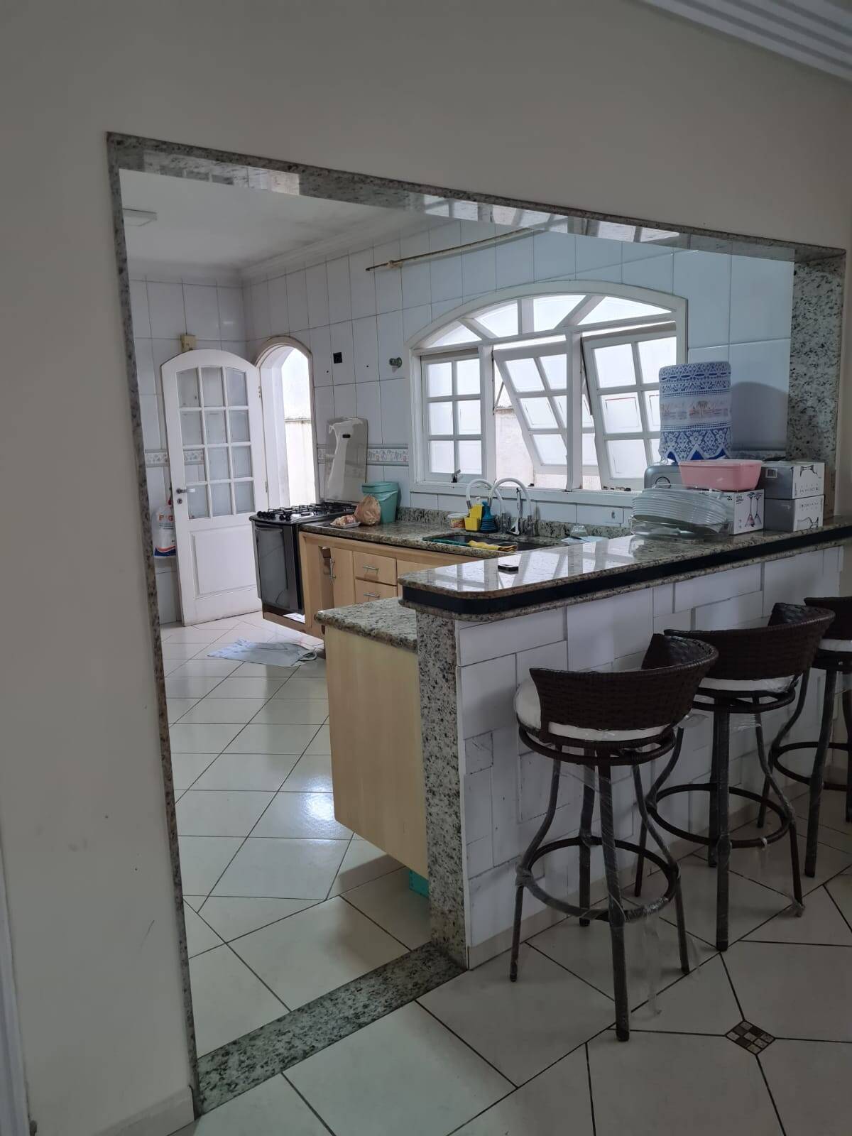 Casa à venda e aluguel com 3 quartos, 200m² - Foto 33