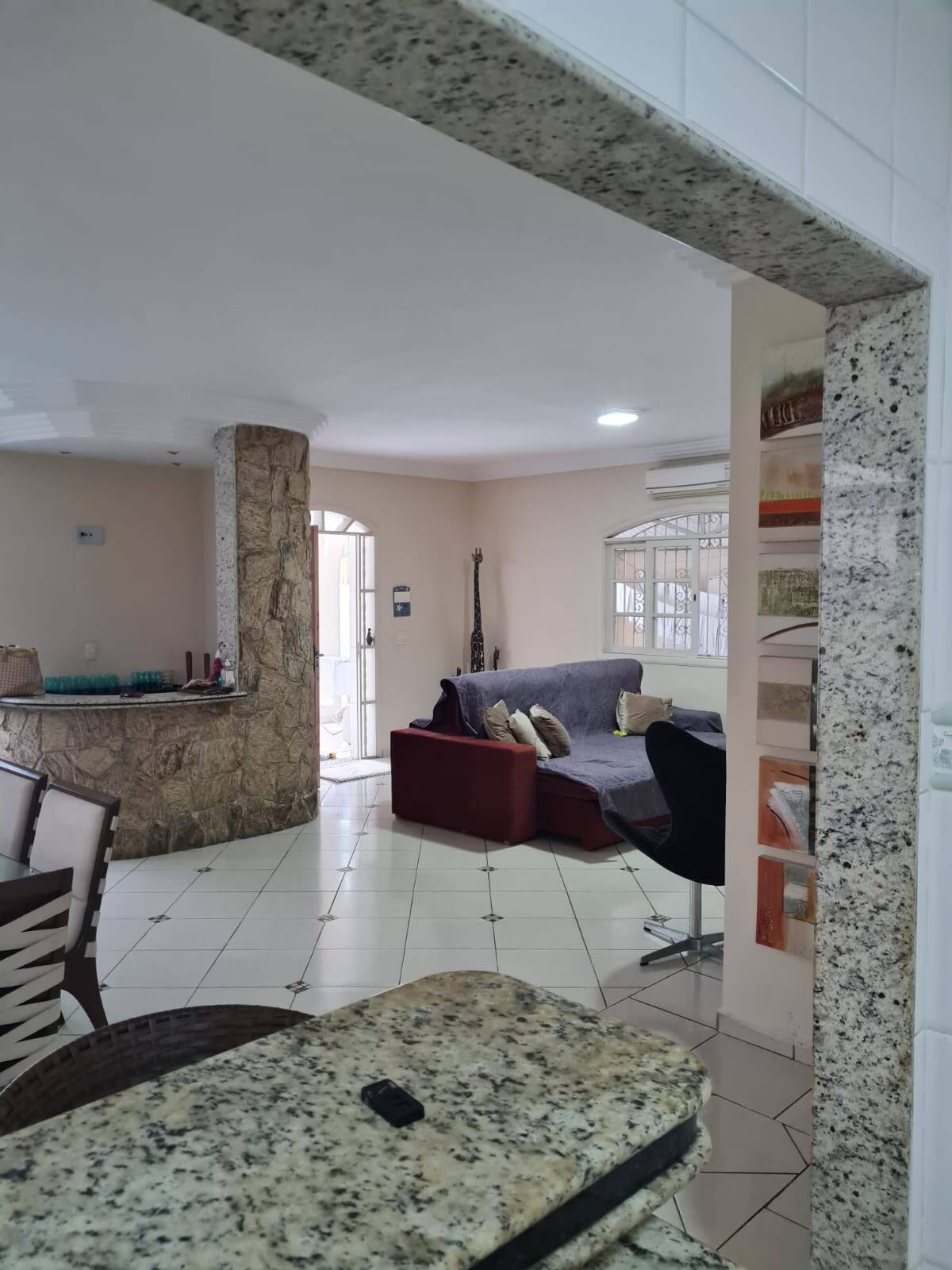 Casa à venda e aluguel com 3 quartos, 200m² - Foto 41