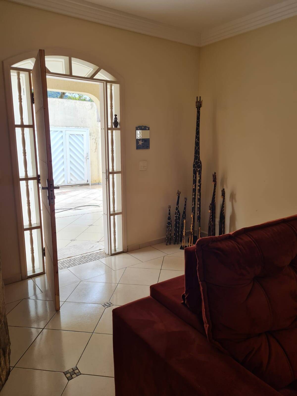 Casa à venda e aluguel com 3 quartos, 200m² - Foto 43