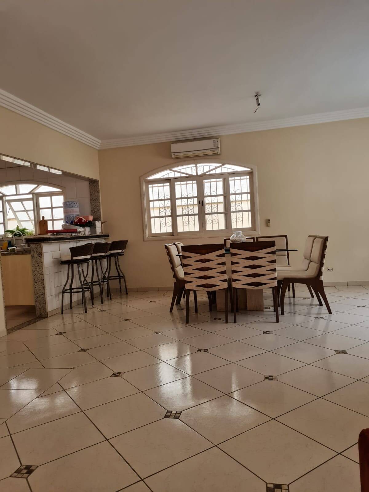 Casa à venda e aluguel com 3 quartos, 200m² - Foto 46