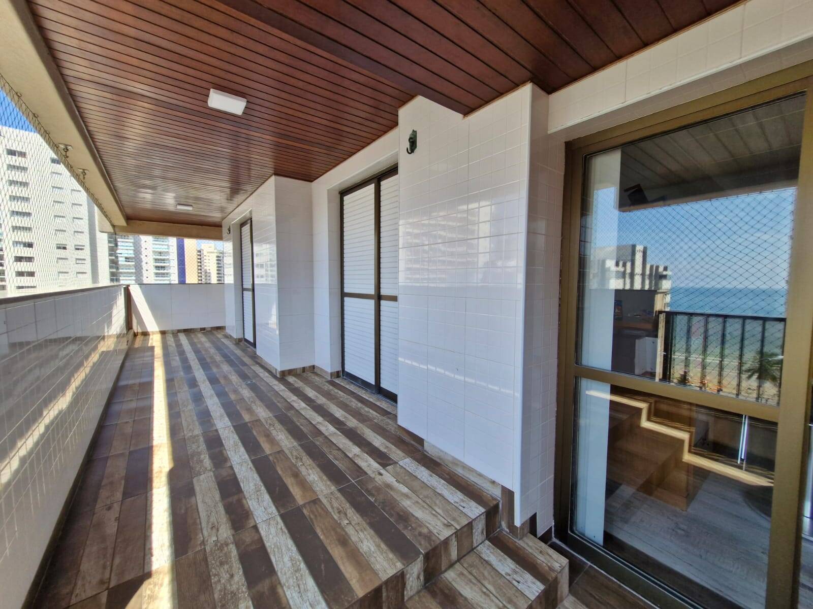 Apartamento à venda com 3 quartos, 151m² - Foto 6
