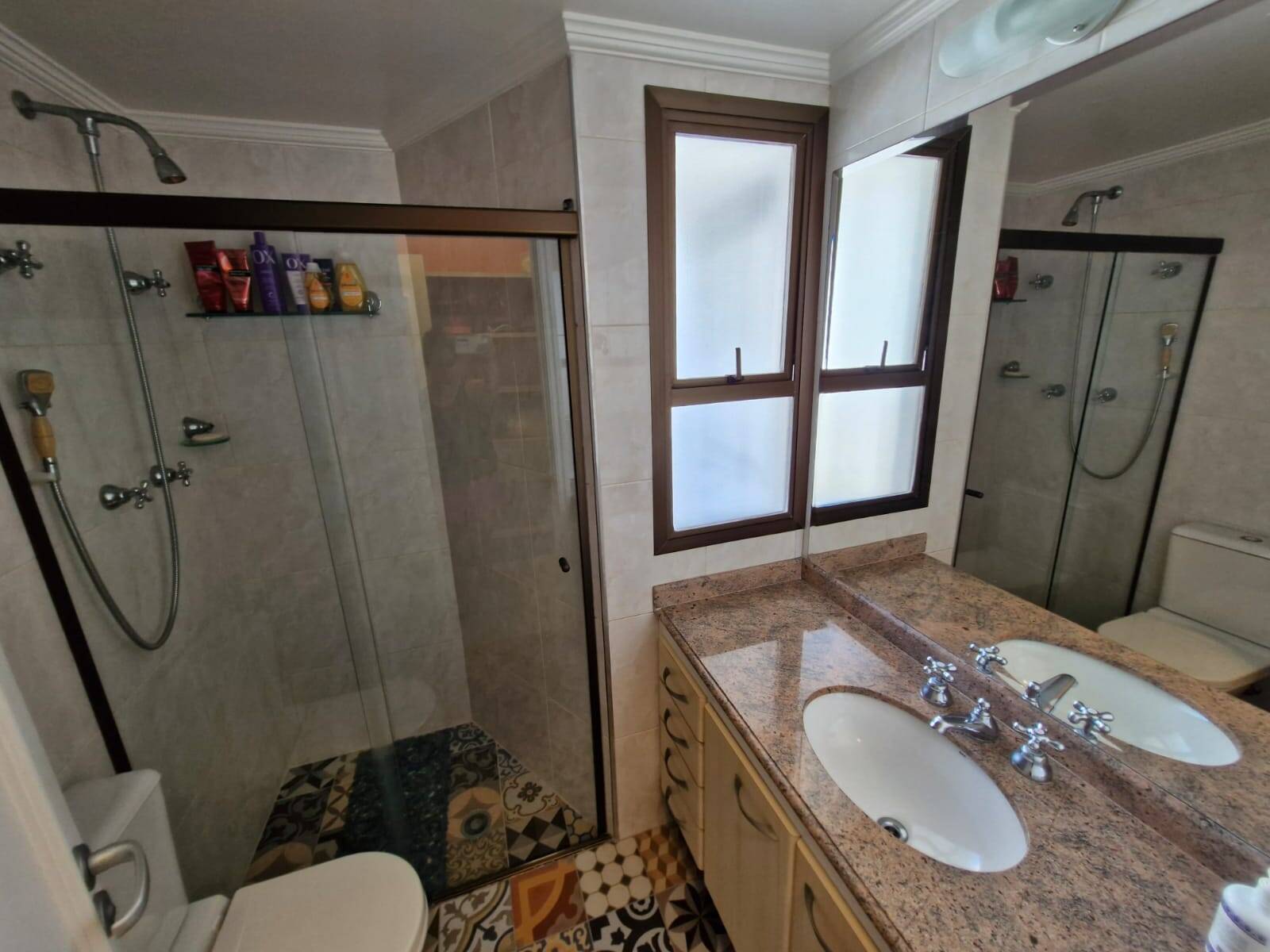 Apartamento à venda com 3 quartos, 151m² - Foto 15