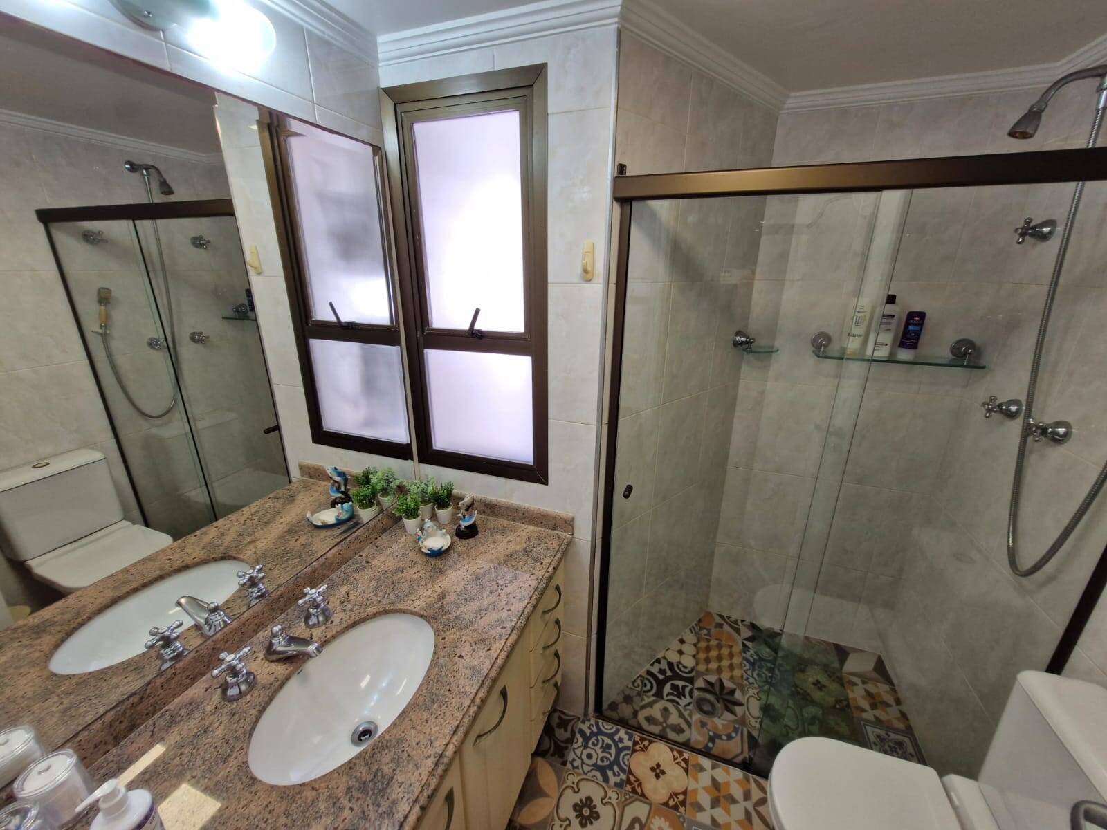 Apartamento à venda com 3 quartos, 151m² - Foto 19