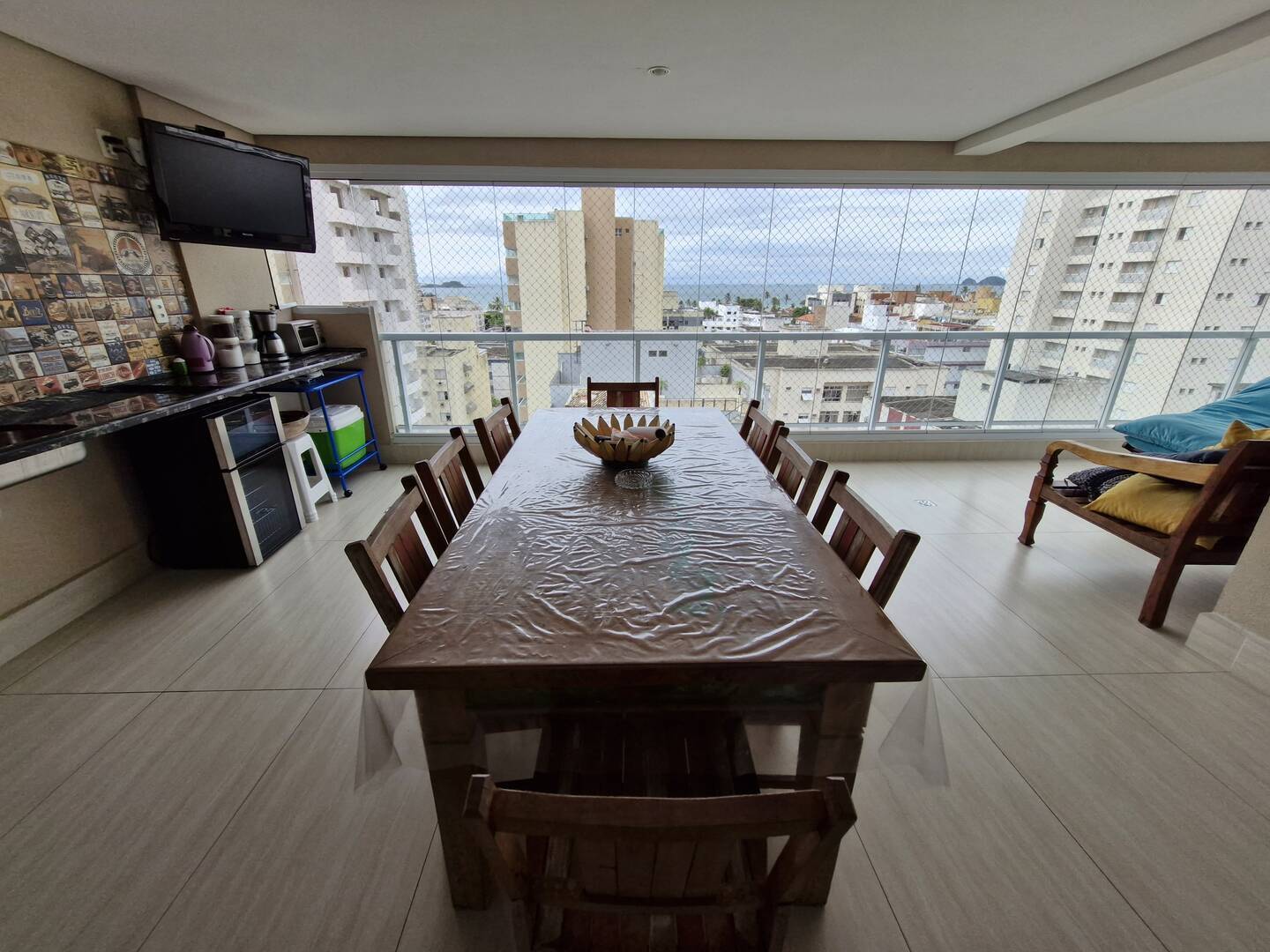 APARTAMENTO COM VISTA P MAR E VARANDA GOURMET ENSEADA GUARUJÁ SP