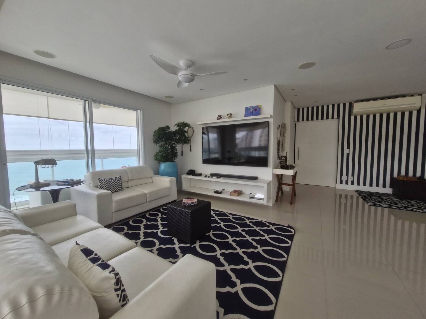 APARTAMENTO ALTO PADRÃO CONDOMINÍO OCEANO ASTURIAS GUARUJÁ SP