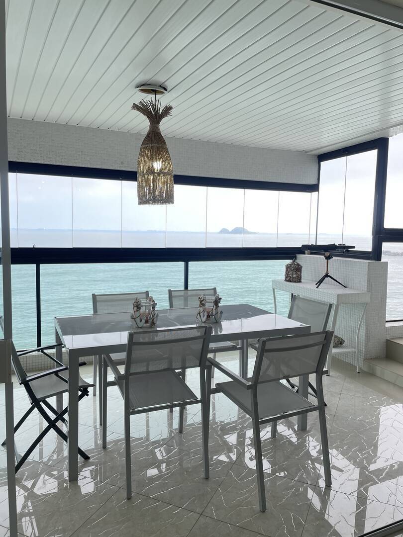 Belíssimo Apartamento para  ou Venda Pitangueiras Guarujá SP
