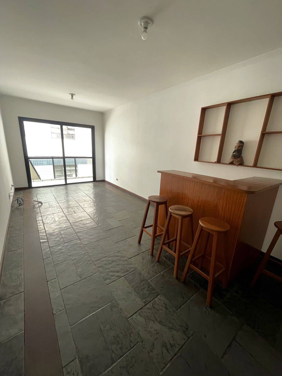 Apartamento para alugar com 2 quartos, 90m² - Foto 1