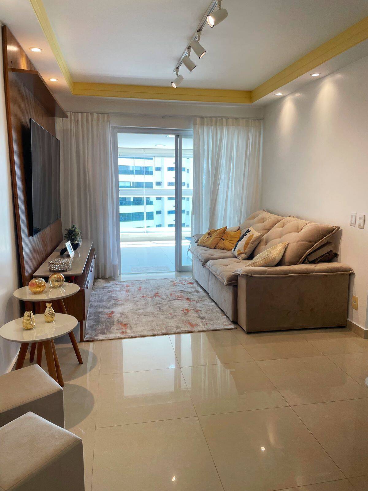 Apartamento à Venda na Praia das Astúrias - Guarujá