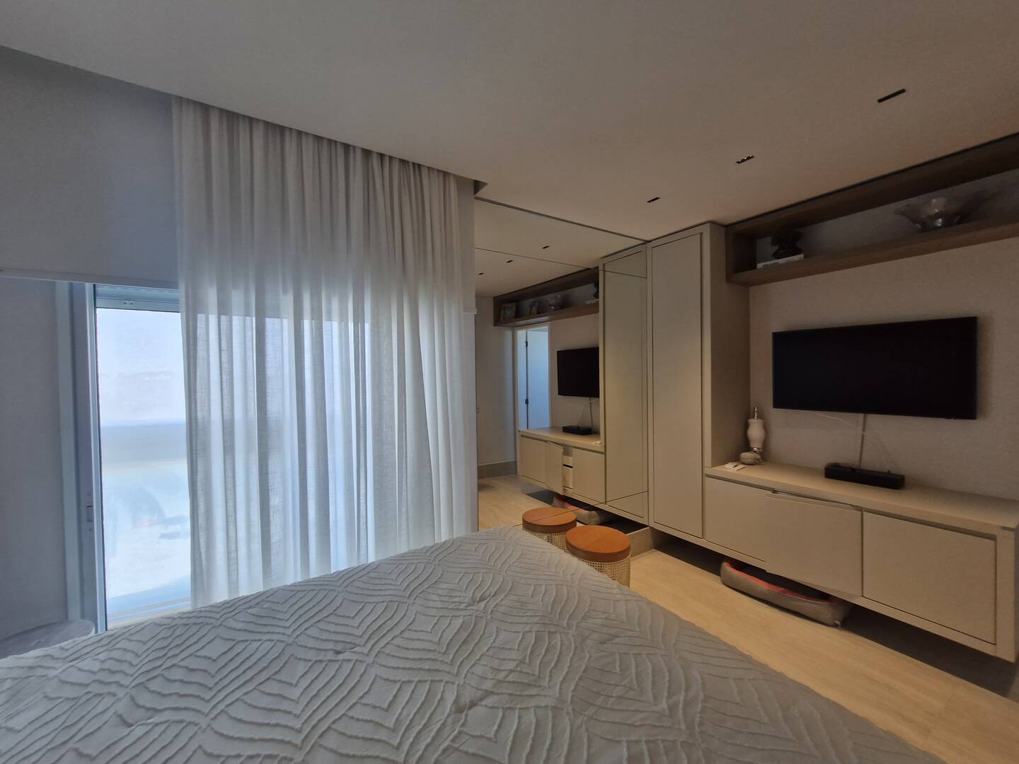 Apartamento à venda com 4 quartos, 156m² - Foto 30