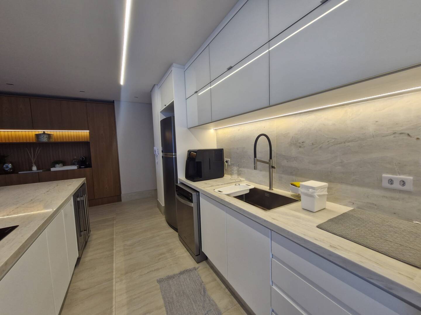 Apartamento à venda com 4 quartos, 156m² - Foto 76