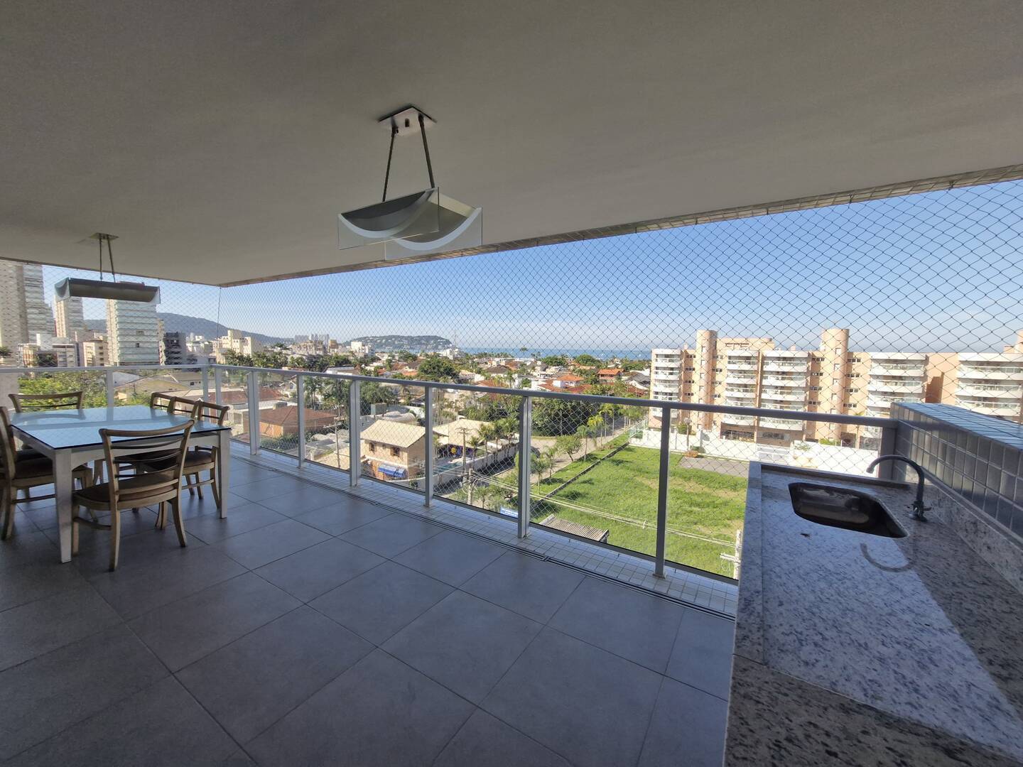 Apartamento 3 dormitórios a venda Beach Club Enseada Guarujá SP