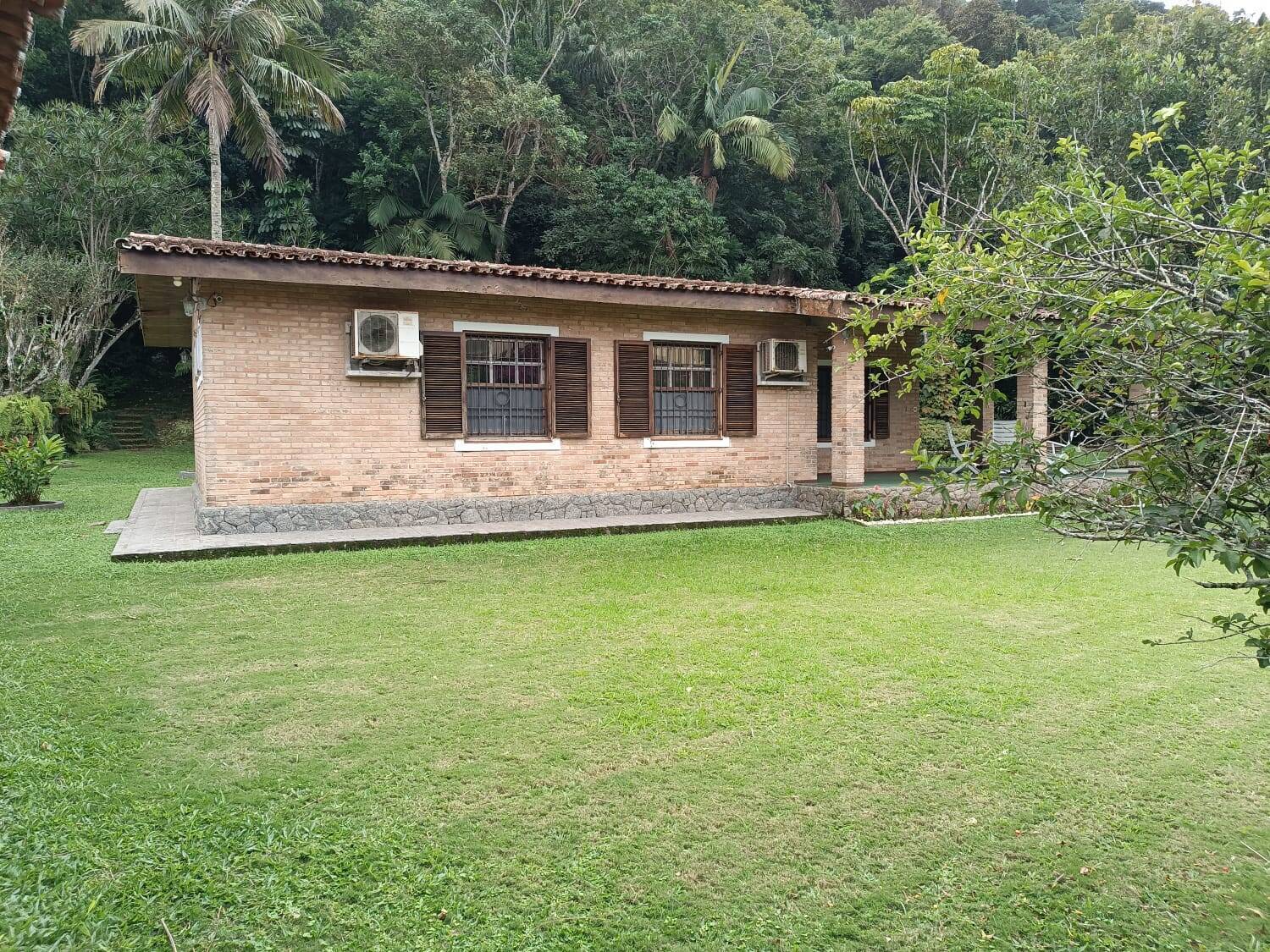 Casa à venda com 3 quartos, 1518m² - Foto 14