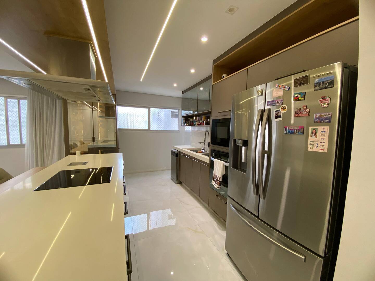 APARTAMENTO Á VENDA NA PRAIA  DAS ASTURIAS GUARUJÁ SP