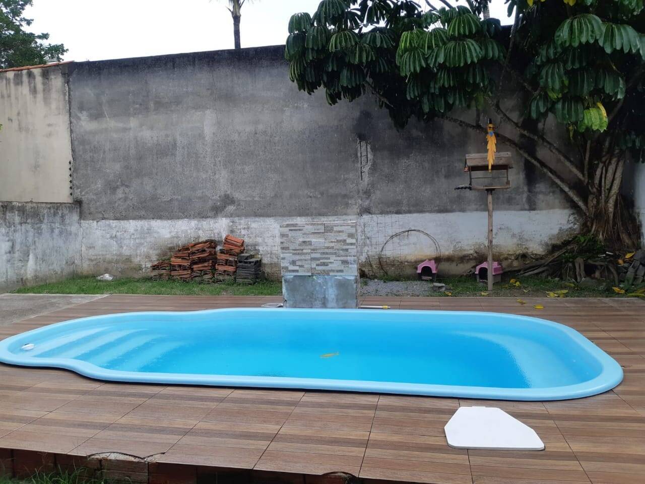 Casa no Jardim Virginia a venda  com Piscina - Enseada