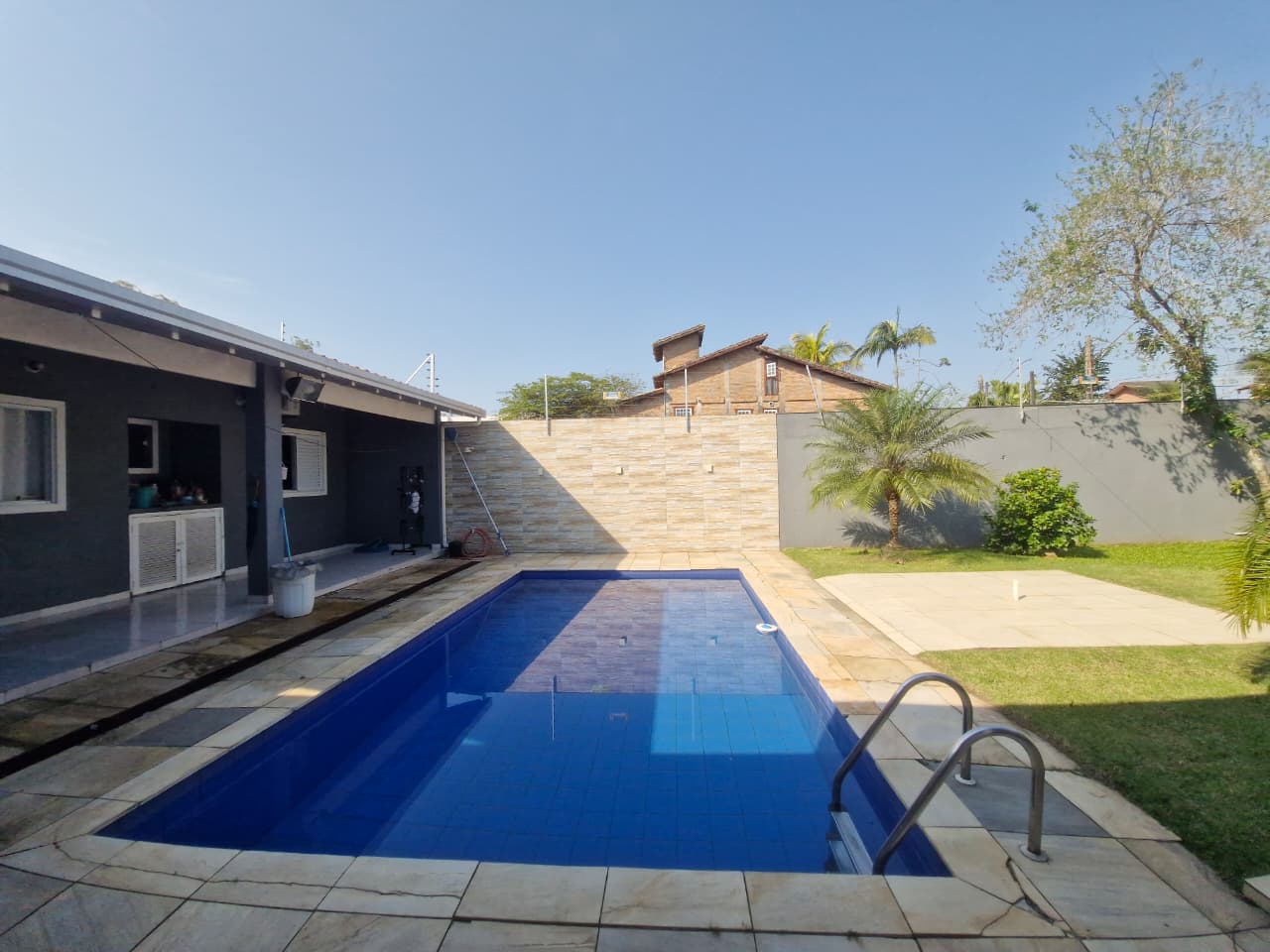 Casa para Temporada, Eventos e Confraternizações – Enseada, Guarujá