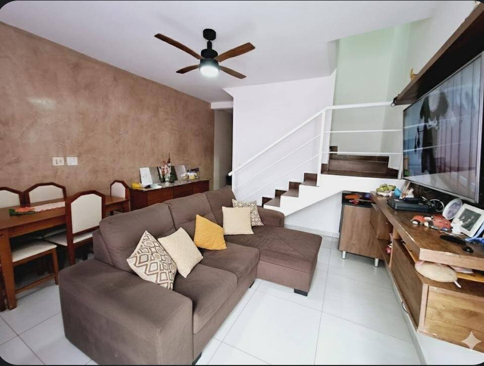 SOBRADO GEMINADO 2 DORMITÓRIOS (SENDO 2 SUÍTES)-ENSEADA - GUARUJÁ-SP