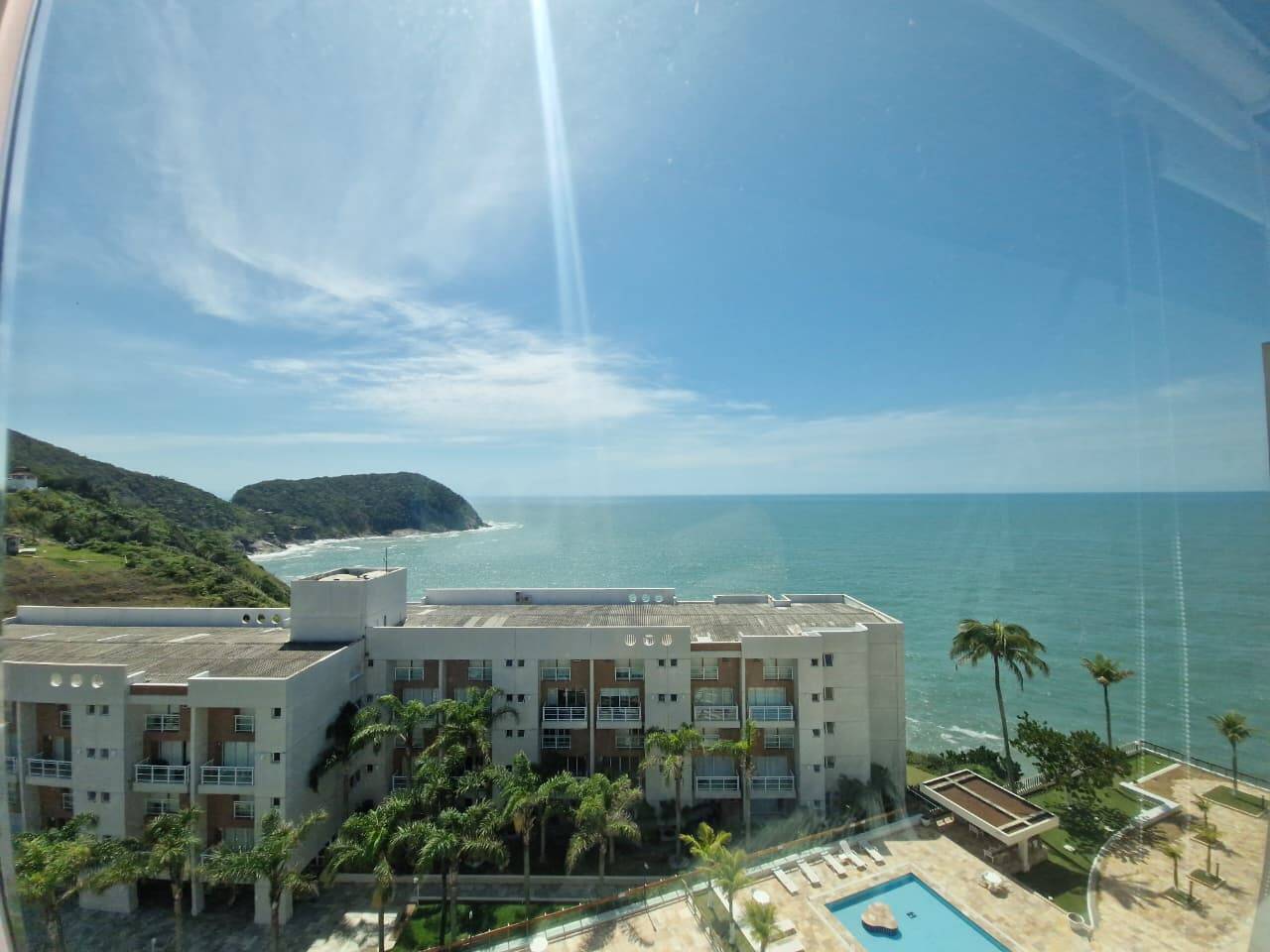 LINDO APARAMENTO A VENDA OU LOC ANUAL COM VISTA DESLUMBRANTE P MAR ENSEADA