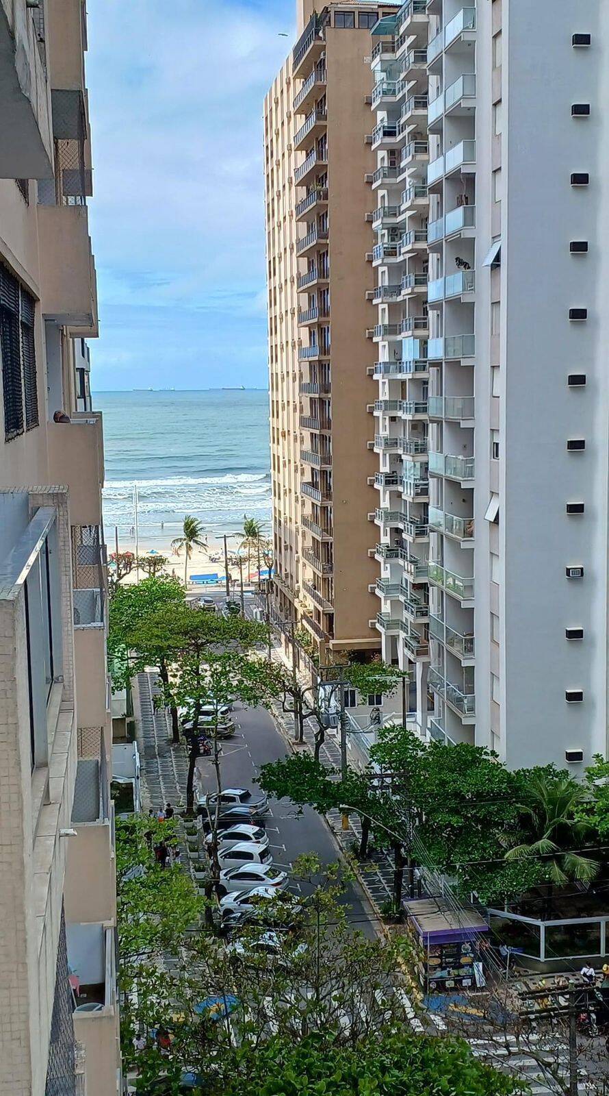 *Apartamento à Venda – Pitangueiras / Barra Funda – Guarujá | R$ 440.000*  