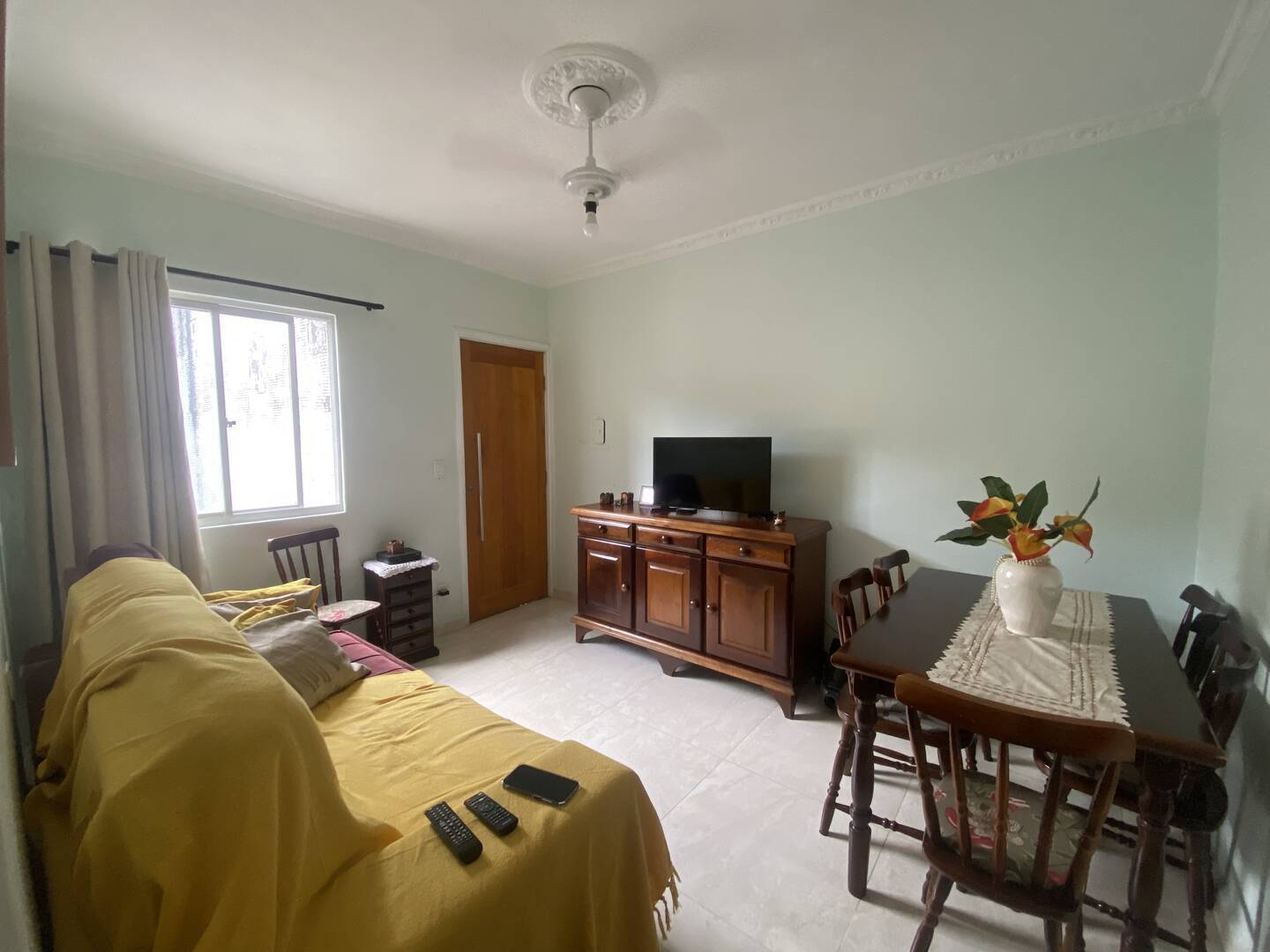 Apartamento no bnh Assai A VENDA GUARUJÁ SP