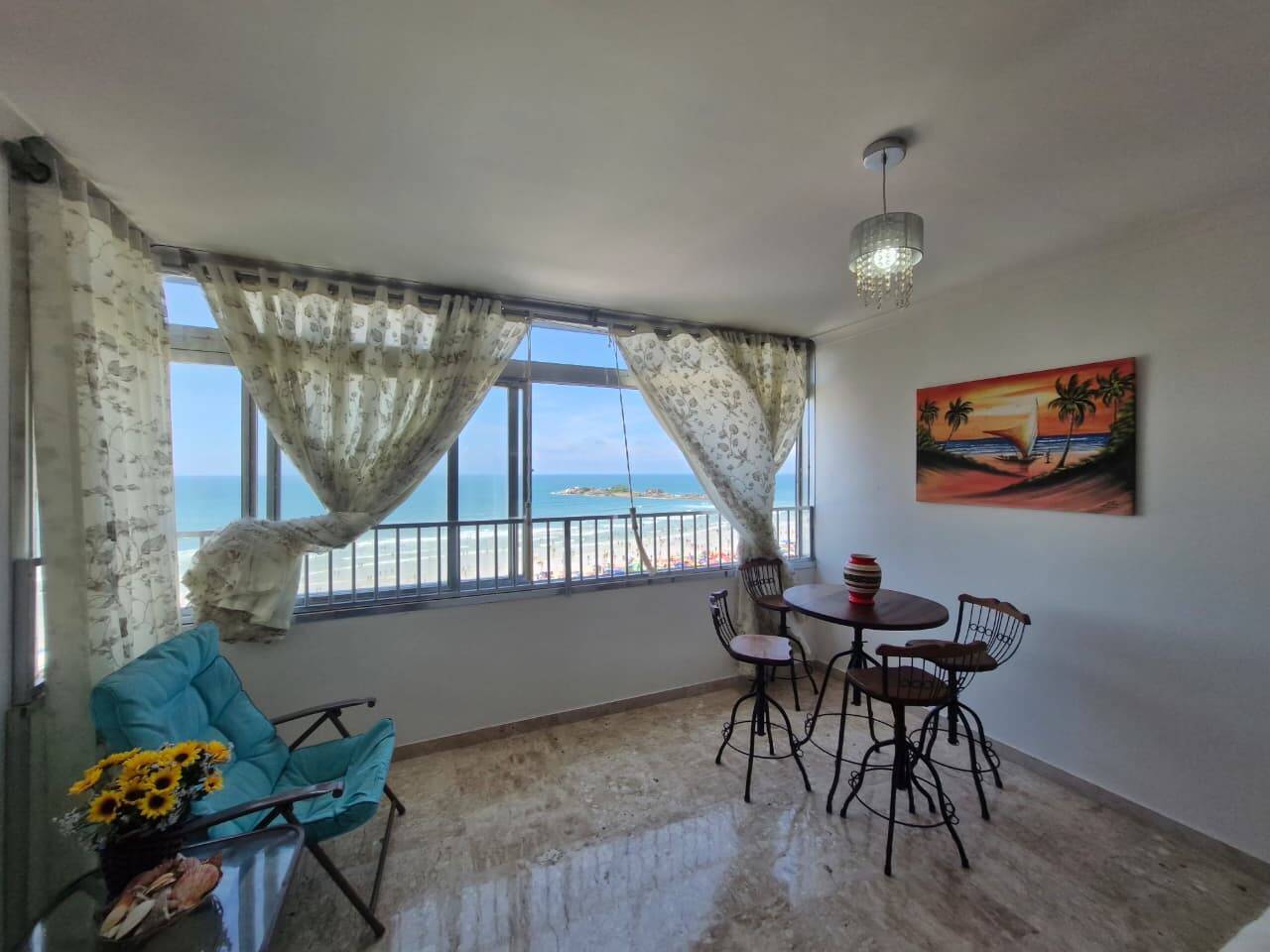 APARTAMENTO  FRENTE MAR A VENDA  REFORMADO 3 DORMITÓRIOS  GUARUJÁ SP