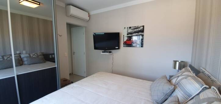 Apartamento à venda com 3 quartos, 206m² - Foto 13