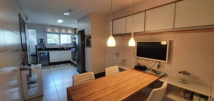 Apartamento à venda com 3 quartos, 206m² - Foto 42