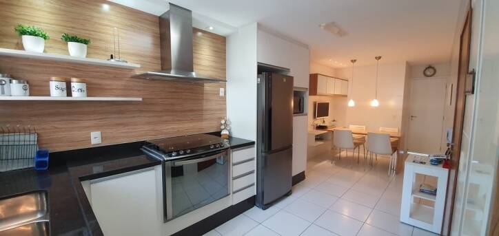 Apartamento à venda com 3 quartos, 206m² - Foto 44