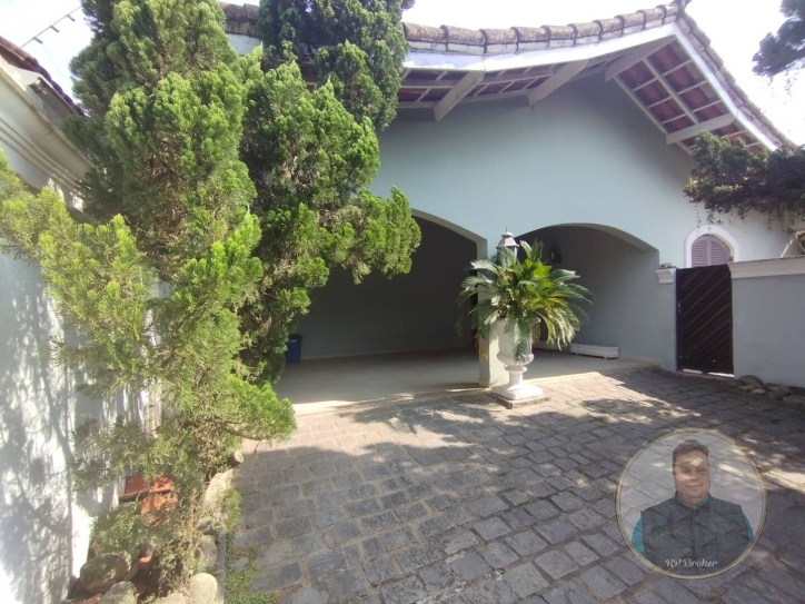 Casa, 3 quartos, 220 m² - Foto 2