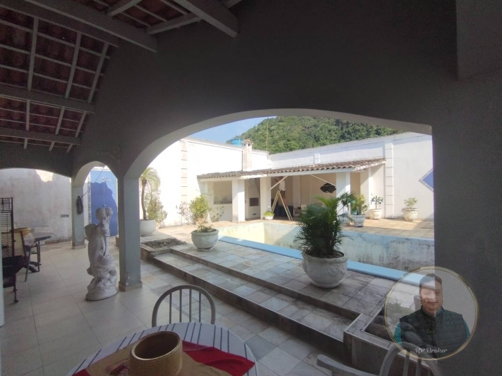 Casa, 3 quartos, 220 m² - Foto 1