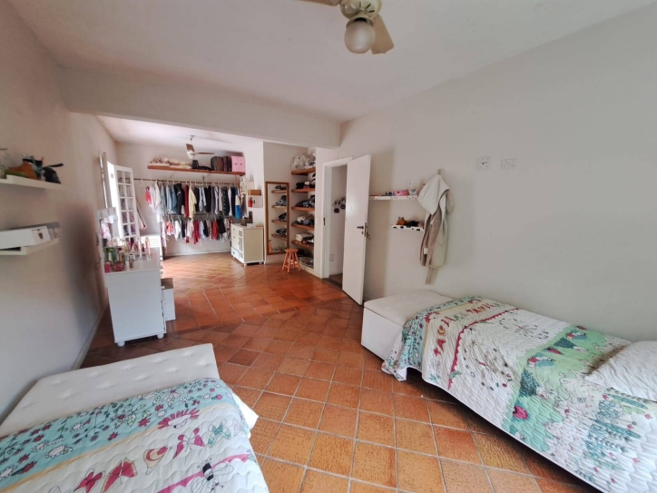 Casa, 3 quartos, 252 m² - Foto 3