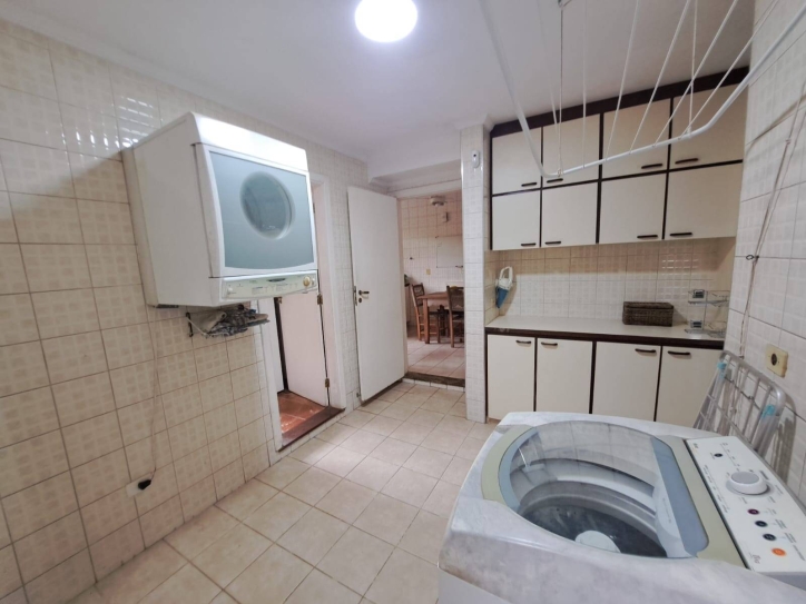 Casa, 3 quartos, 252 m² - Foto 38