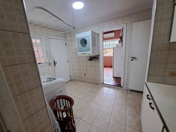 Casa, 3 quartos, 252 m² - Foto 39