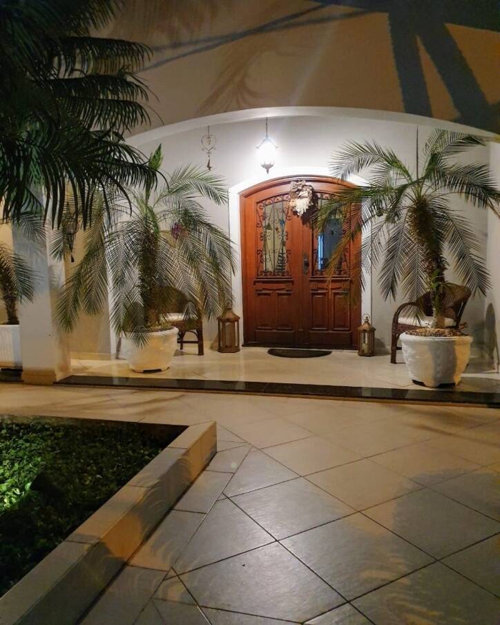 Casa à venda com 4 quartos, 360m² - Foto 3