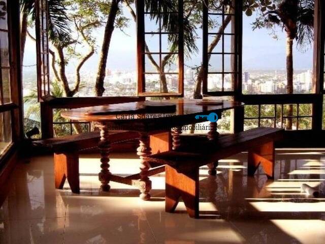 Casa para Venda em Guarujá - 4