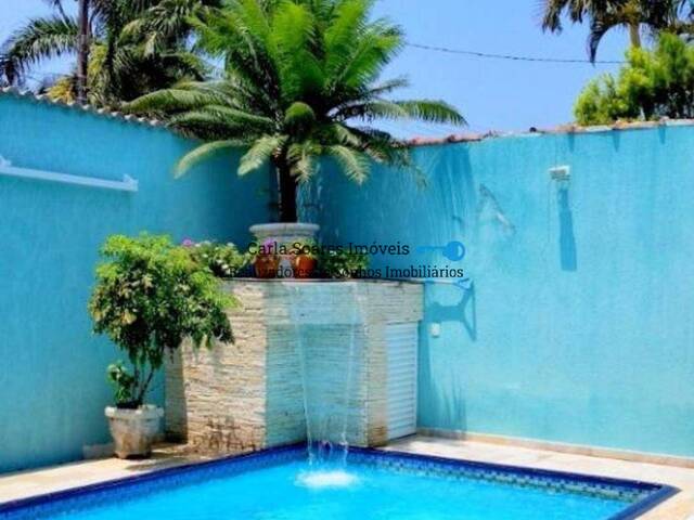 Casa para Venda em Guarujá - 3