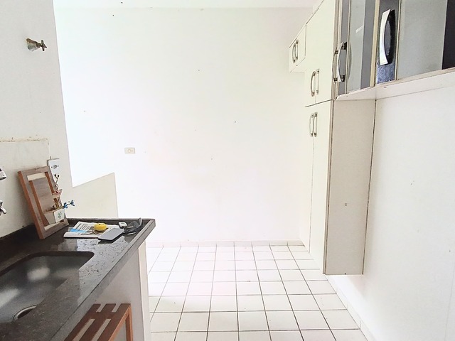 Apartamento para Venda em Guarujá - 4