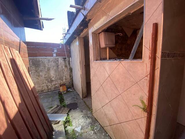 Casa para Venda em Guarujá - 5