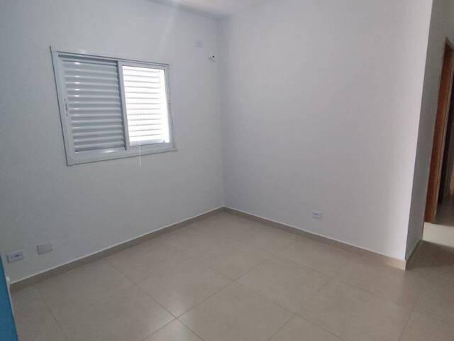 Casa para Venda em Guarujá - 4