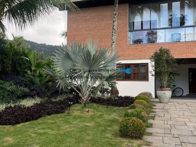 #1720 - Casa para Venda em Guarujá - SP