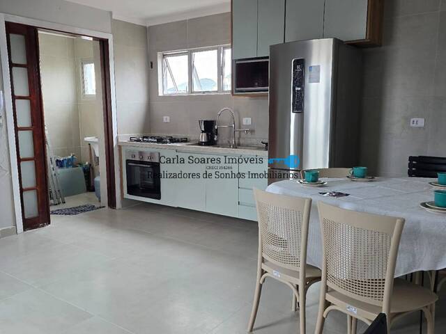 Venda em Jardim Las Palmas - Guarujá