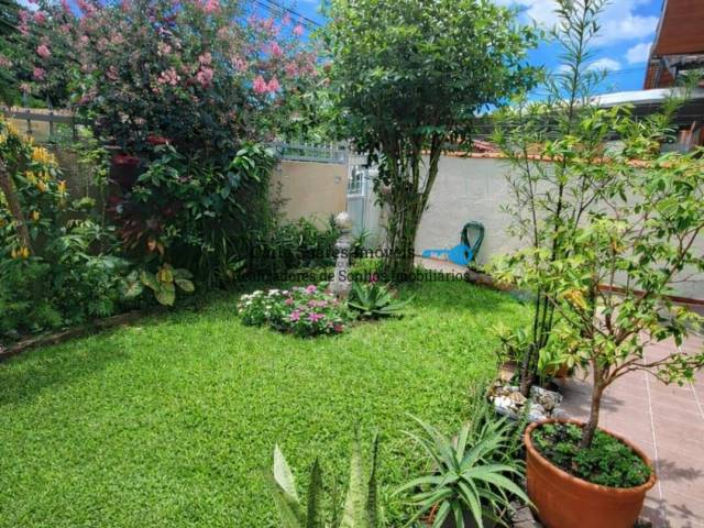 #Ca1794 - Casa para Venda em Guarujá - SP