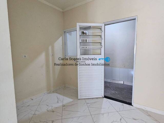 Casa para Venda em Guarujá - 3