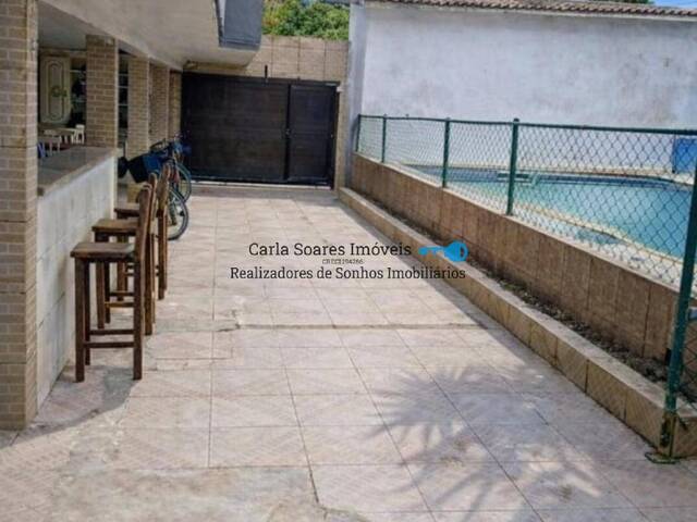 Casa para Venda em Guarujá - 3